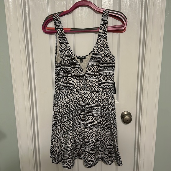 Express Romper Skort - Picture 1 of 4